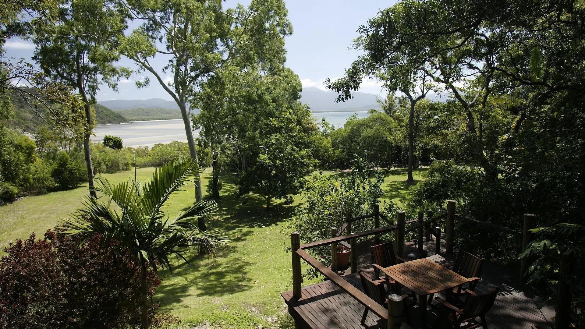 Hotel Bloomfield Lodge