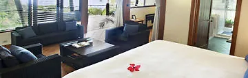 Hotel Bloomfield Lodge